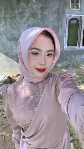 lebaran dulu gua #fyppppppppppppppppppppp #lebaran #tiktokpelitfyp #fyppppppppppppppppppppp #trendingtiktok #leha #fyppppppppppppppppppppp #tiktokpelitfyp #leha 