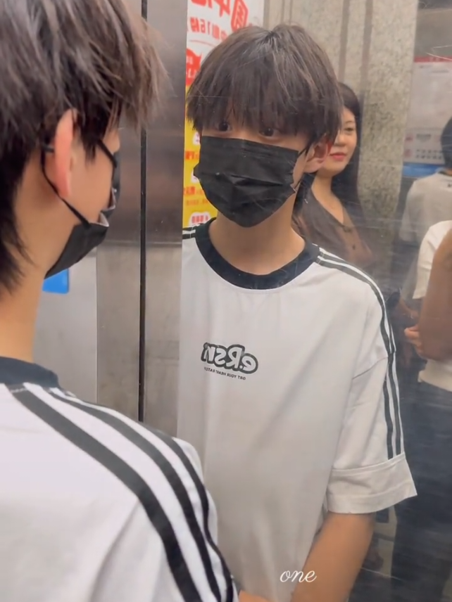 ẻm dễ thuongg quá🥺 #chensihan陈思罕 #chensihan_陈思罕 #sihan #chensihan #dethuong #linhchensihan 
