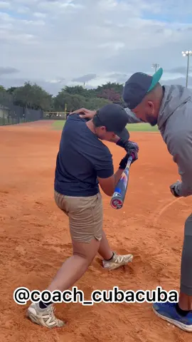 🚨HITTING TRAINING🚨BP .. Construyendo un rendimiento sólido a través de una formación sistémica…  “La transformación comienza en el momento en que decides actuar” “La Repetición es la madre de las enseñanzas “ 🚨 Open Tryouts, siempre estamos disponibles para recibirte en mi Academia de Béisbol ,únete a nuestros equipos desde 4u t ball hasta 16u 🚨 Sígueme para más vídeos 👉🏽 @cubacuba_training  Trabaja duro hasta lograrlo .. Escríbeme al DM @coach_cubacuba @cubacuba_training para tus clases privadas .. Únete a nuestra a mi Academia de Béisbol FS BASEBALL ACADEMY , tengo todas las categorías desde 6u a 18u ..📞Llámame 👉🏽 3055821935 Subscríbete a mi canal de YouTube 👉🏽👉🏽 🚨🚨https://youtube.com/shorts/I7GxAXX7jIo?feature=share  #coachcubacuba #cubacubatraining #coach #baseballcoach #MLB #mlbbaseball #baseballboys #baseballlife #fsbaseballacademy🔥🔥💪👏🙏#viralvideos #viralditiktok #viralllllll #viraliza #viralditiktok 