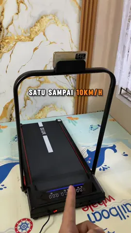 Treadmill my-hi kode B30up punya kecepatan 1-10km, sudah incline (mode nanjak), ada arm rest (pegangan tangan), bisa nampung berat hingga 200kg, listriknya hanya 150 watt. #bunganfend #treadmill #walkinpad #runningpad #satukontentiaphari 