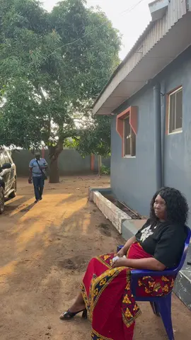 When to welcome a king 👑 back #fyp #funnycouple #husbandwife #marriage #ebeleandemekaibeanuka @ebele and emeka  ibeanuka 