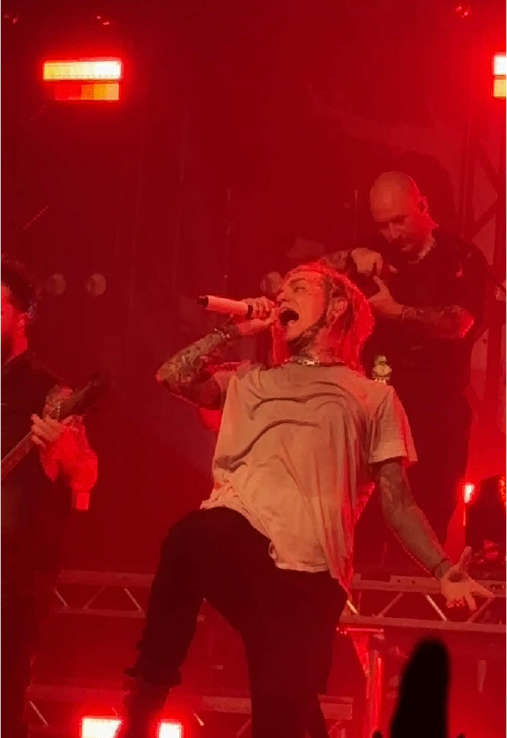 Lorna Shore in Berlin 05.06.25 #lornashore #willramos #painremains #oblivion #deathmetal #blackmetal #concert #metalhead #live #metal #fyp #fy #huxleysneuewelt #foryou @LORNA SHORE 