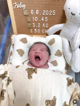 Dear anakku..  terima kasih telah hadir atas rencana allah yg luar biasa🥹 banyak hal yang kami ingin sampaikan nanti ketika kamu sudah besar . I love you❤️