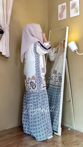 Gamis nya cantik banget dipake 😍