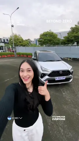 Memang baiknya dengerin apa kata Mama. Salah satunya pilih All New Yaris Cross Hybrid EV buat jadi pilihan mobilmu! Apa pilihan mobil Toyota yang cocok buat kamu? #ToyotaIndonesia #AllNewYarisCrossHybridEV #BeyondZero #ItsTimeForEveryone #ToyotaBestHybrid