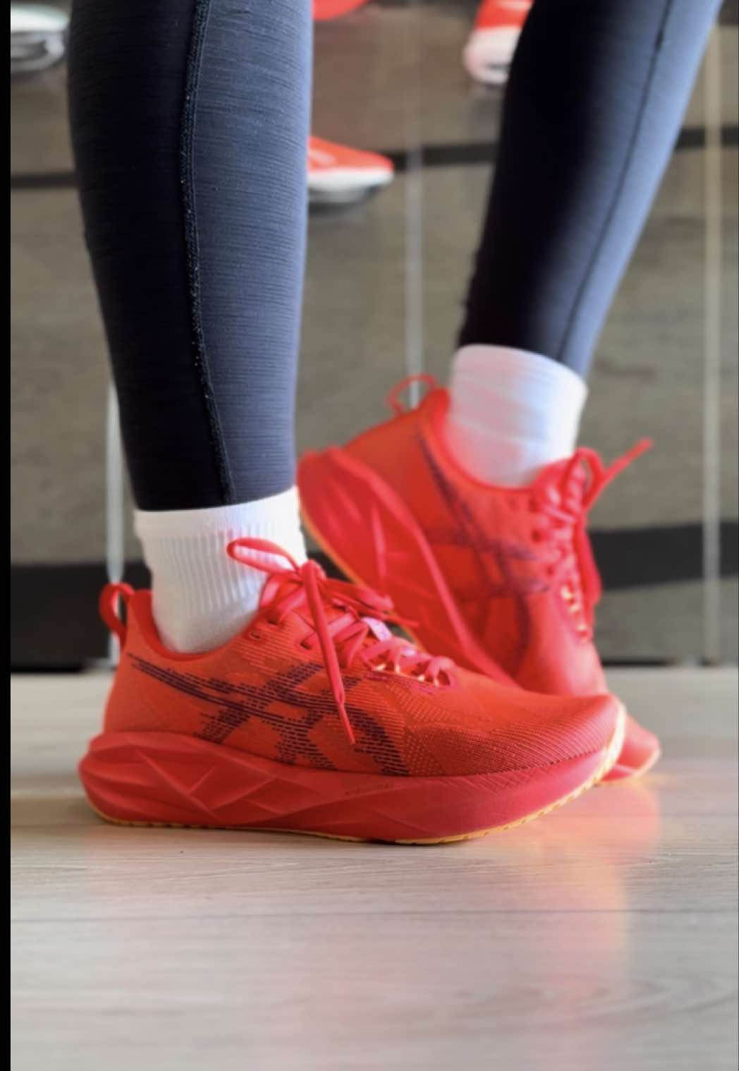 The ASICS NOVABLAST™ 5 has landed in bold new colourways: 💙 Winter Sea / Stillwater 🔥 Flash Red / Edo Purple 🍋 Citron / White ⚪ White / Piedmont Grey …and more! With lightweight FF BLAST™ MAX cushioning, a trampoline-inspired outsole and breathable jacquard mesh upper, this fan-favourite delivers soft landings and energised toe-offs like never before. Whether you're chasing miles or chasing a mood, this is your go-to daily trainer. Shop now – but heads up, this one’s excluded from promo codes. #RunNorthWest #AsicsNovablast5 #RunInColour #DailyTrainerGoals #AsicsRunning
