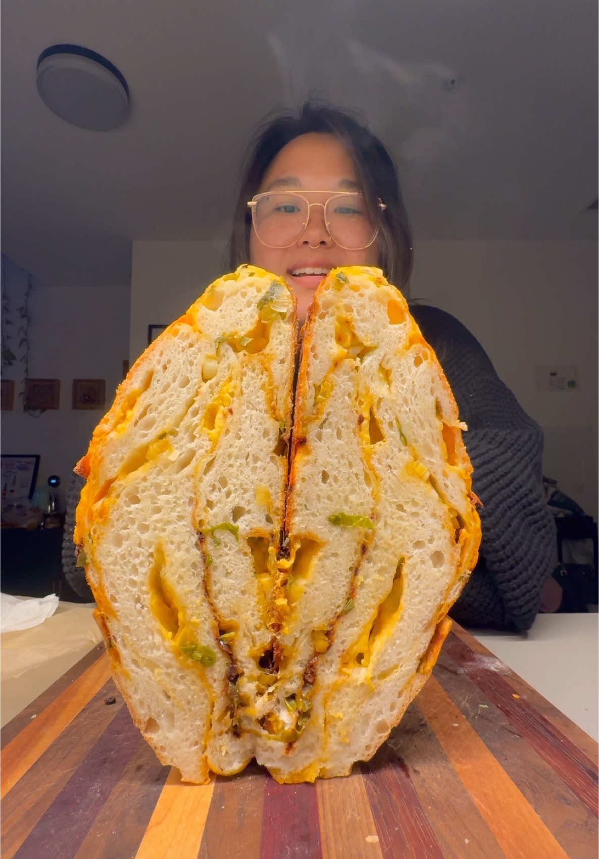 POV: You baked cheddar scallion chili crisp sourdough in a day and it SLAPPED 🧀✨ #samedaysourdough #sourdough 