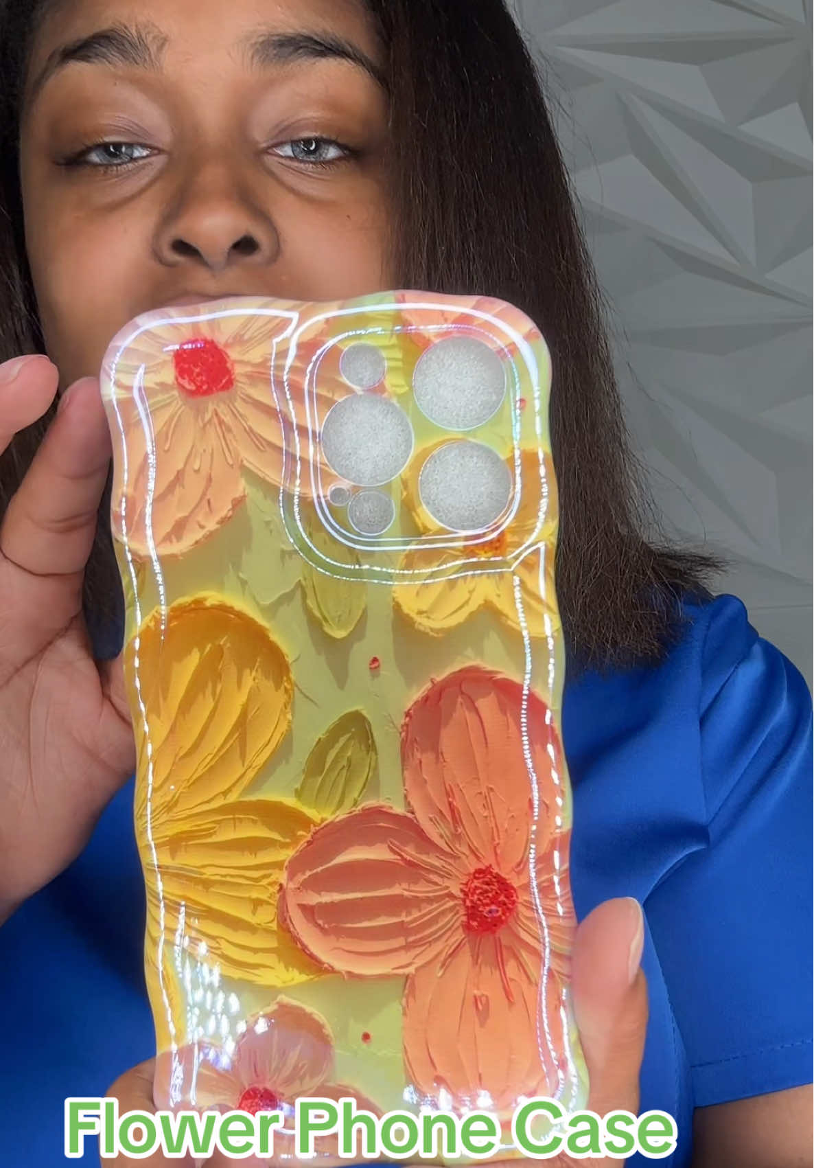 This phone case is so beautiful 😍 Go get it ‼️ #tiktokshopcreatorpicks 