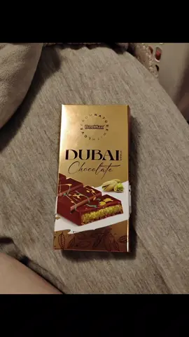 #foodreview #dubaichocolate 