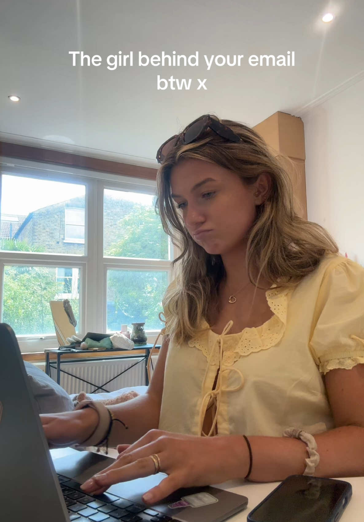 Anyone else catch themselves singing out loud when they’re at home alone??  🙈😅#catchy #stuckinmyhead #song #catchysong #wfh #working #20s #workinginyour20s #customerservice #marketing