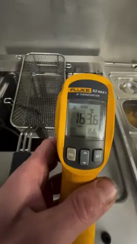 Happy #FlukeFriday 🤐 Tell me you're a Fluke fan without telling me you're a Fluke fan @steffes_ch (on Instagram) #fluketools