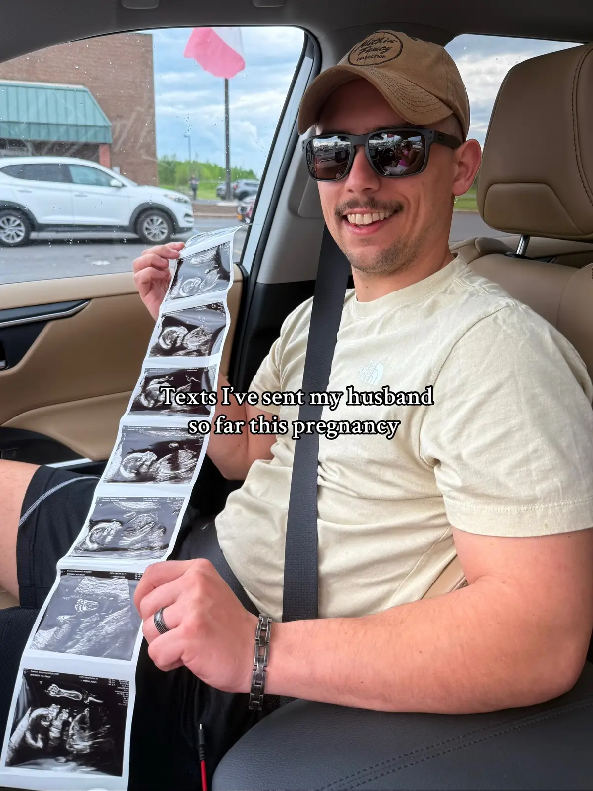 He gets updates all day long 🫶🏽 #pregnantlife #pregnancy #pregnancytiktok #fyp 