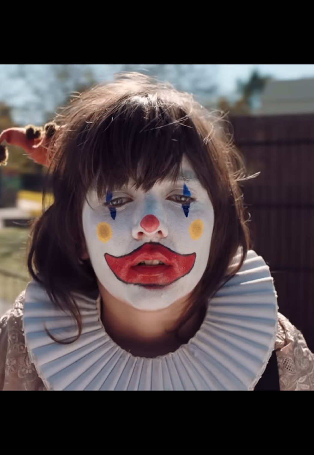 Courtney Barnett - Pedestrian At Best