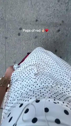 The best 🤞🏼🤞🏼 #fashiontok #summeroutfitinspo #casualsummeroutfit #dressoutfit 