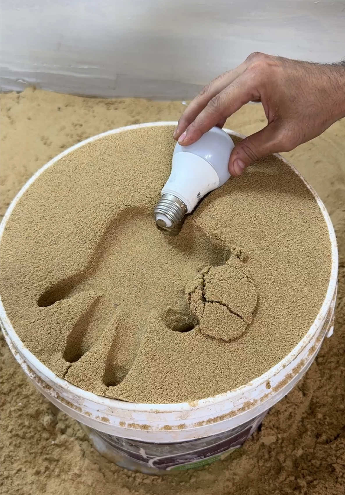 ‎‏‎‏‎‏The art of shaping metals on sand is satisfying and relaxing   #satisfying  #art