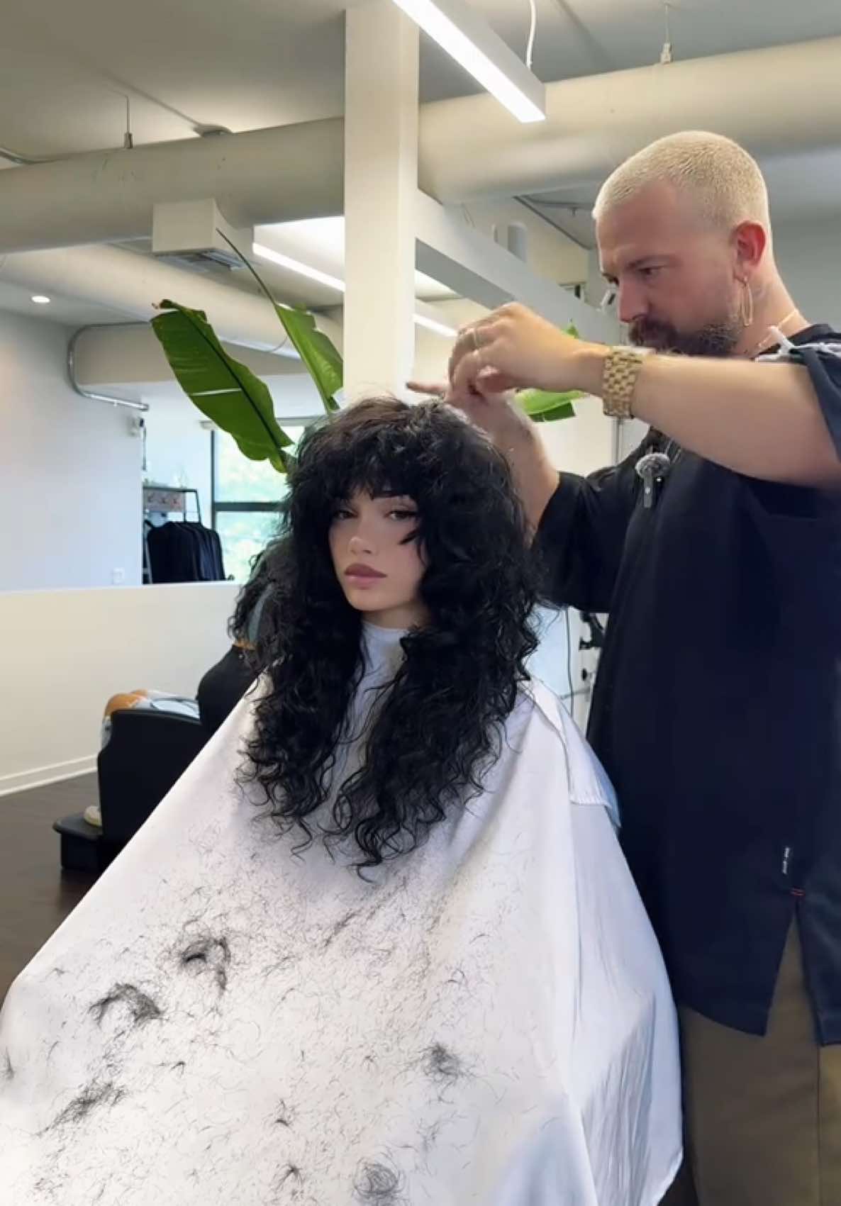 getting my signature cut by @Dusty | Curly Hair Stylist styled by: @thecurlfinesser  💞💞💞