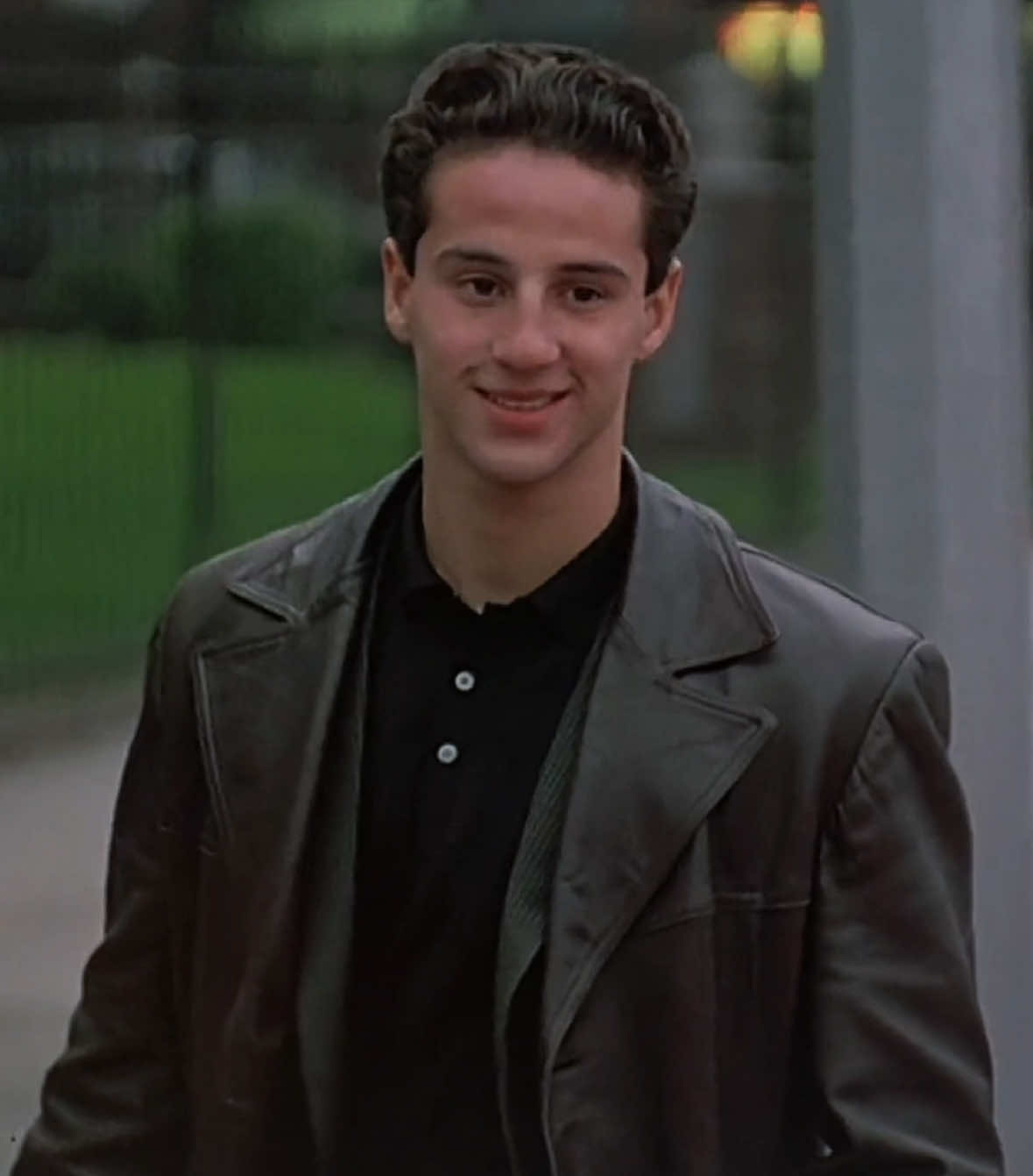 i remember my dad showing me this movie when i was 7 and literally DREAMING about him #fyp #edit #lukebluehat #viral #aesthetic #film #abronxtale #gangster #mafia #calogero #robertdeniro 