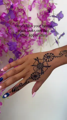 ✨ Get it done today — no booking needed! ✨ Whether you’re feeling spontaneous or you’ve been dreaming of a henna design, today’s the perfect day to get it done. From simple to detailed, floral to symbolic — we bring your vision to life. Come by, relax, and leave with something beautiful. Find us at the Oceanfront, Virginia Beach. You imagine it, we draw it. #GetItDoneToday #HennaTattoo #YouImagineWeDraw #HennaArt #VirginiaBeachHenna #WalkInOnly #OceanfrontVibes #HennaDesigns #SkinArt #BeachVibes #HennaLove