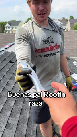 Buena #elvilla #usa🇺🇸 #tips #fyppppppppppppppppppppppp #work #ruferos💯 #roofing #fyp #fraiming #mexico #tiktokshop #tool #knife 