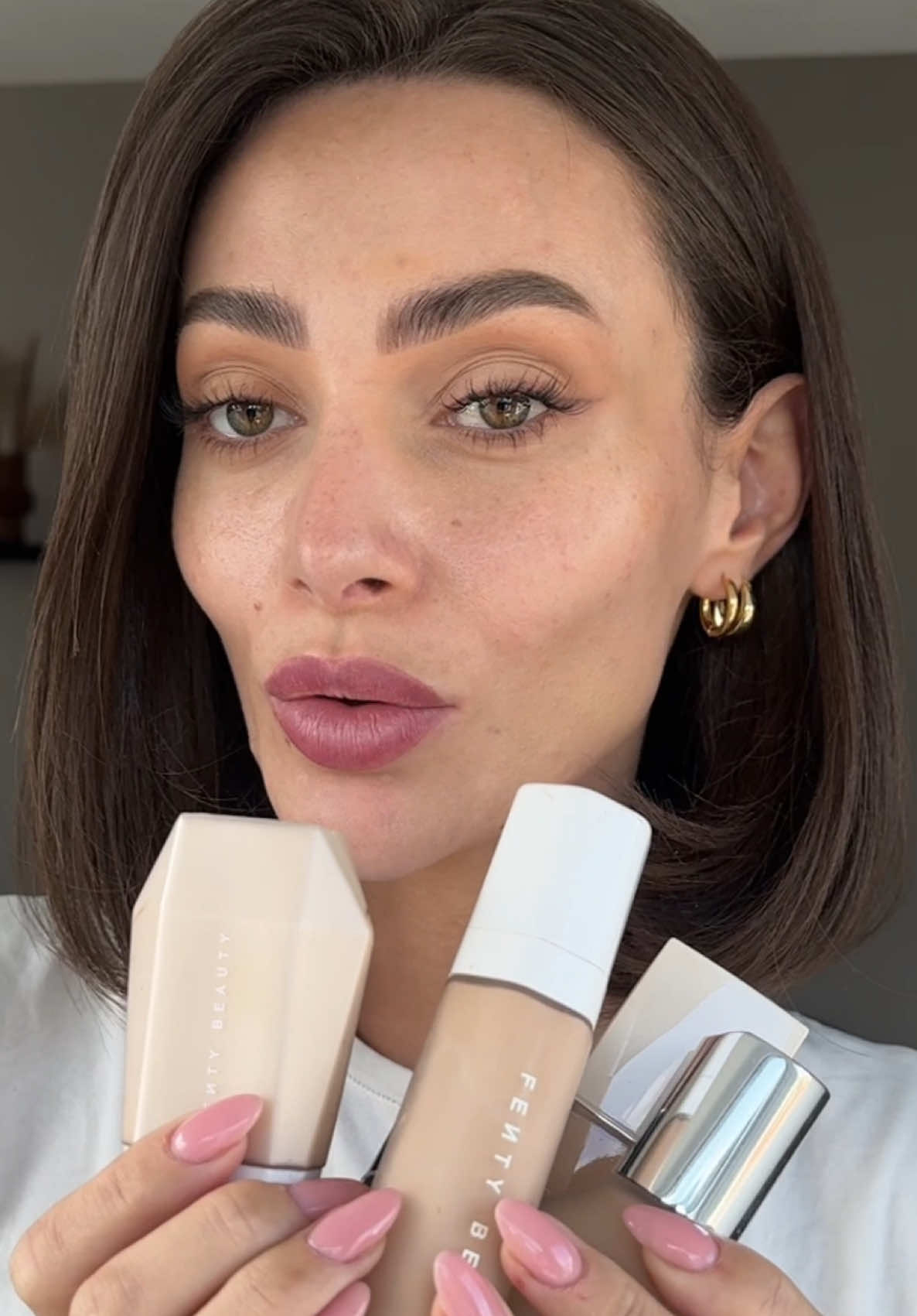 Shade twins  @Haus Labs by Lady Gaga  @Fenty Beauty  @Diorbeauty  @milkmakeup  #shadetwins #foundationtryon 