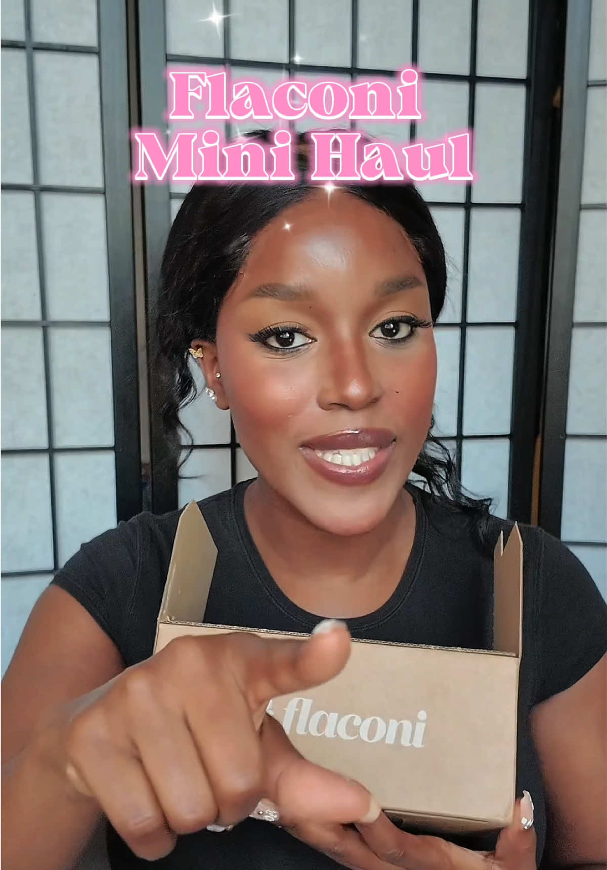 Du liebst auch @flaconi ich weis 🤭🤭  #flaconihaul #makeuphaul #makeuprevolution #blushtrend 