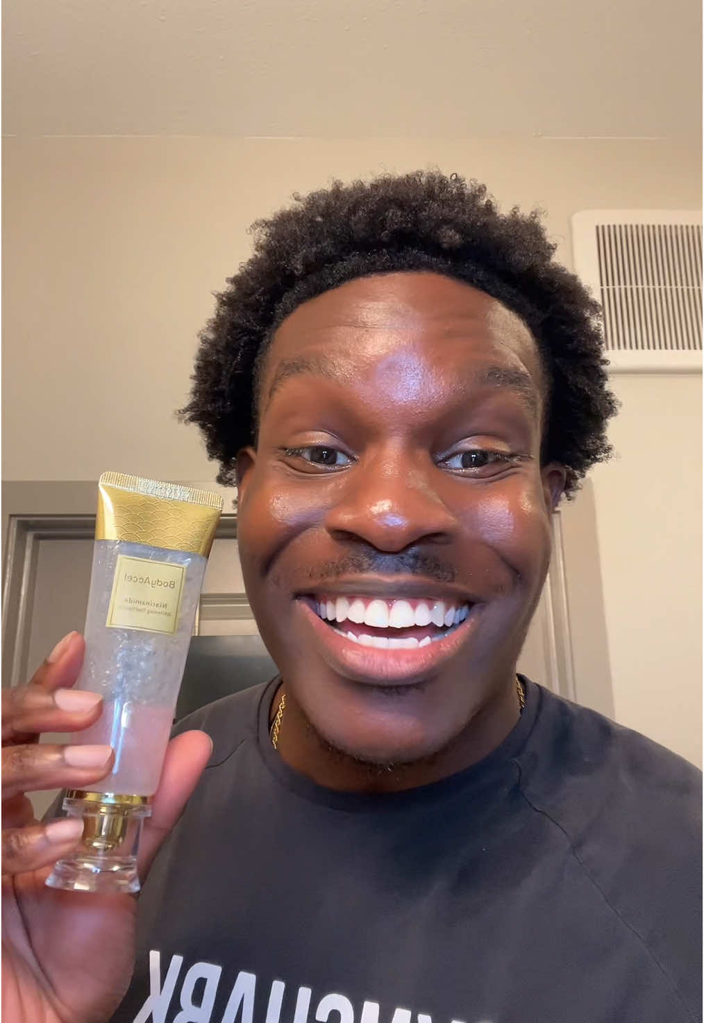 No whitening strips, just a good toothpaste that makes your teeth nice and white by using niacinamide @BodyAccel Global #bodyaccel #bodyacceltoothpaste #bodyacceltripelwhiteningtoothpaste #bodyaccel #toothpaste #teethwhitening #Niacinamide #whiteningtoothpaste 