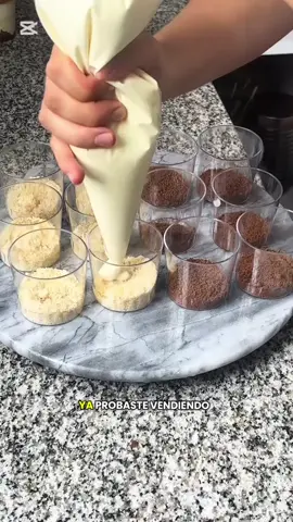 🔴Obtén nuestro recetario de postres en vasos en el enlace que está en nuestro perfil de TikTok. 🤗✅ #postres #reposteria #shot #postressinhorno #reposteríacreativa #emprende #aprende #recetasfaciles #dessert 