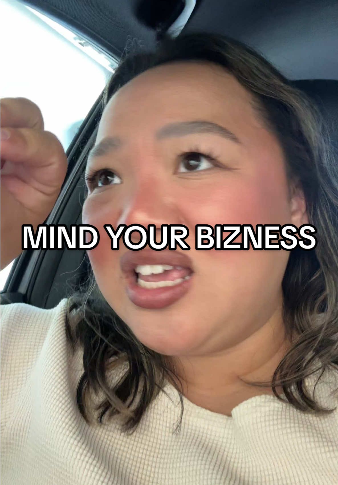 moral of the story: mind ya business and if you don’t have anything nice to say then shut up #sultanaxiong 