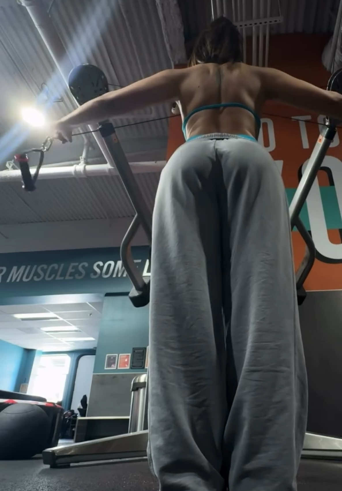 😮‍💨 #backday #gym #GymTok #gymhumor #nepali #nepalitiktok #workout #sanfrancisco 