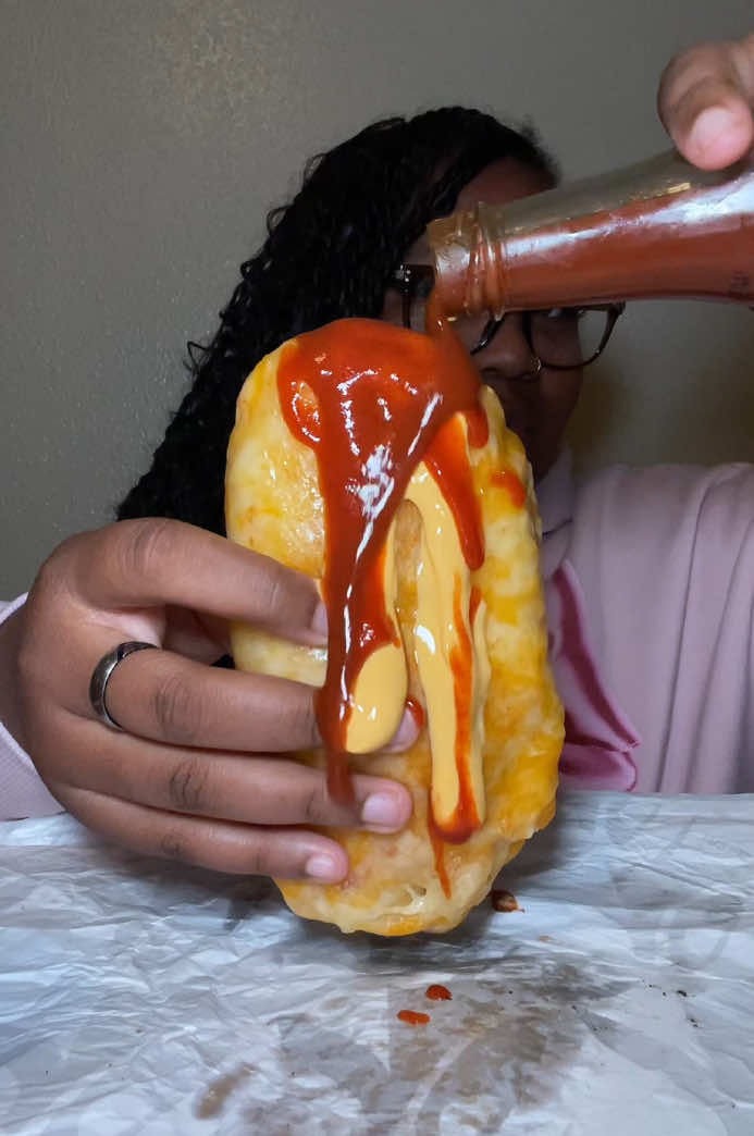 @tacobell GOATED! 🔥💜 FT. @OLIPOP ♥️ #fyp #olipoppartner #tacobell #grilledcheeseburrito #mukbang #eatingshow #eatwithme #asmr #riymaeatz 