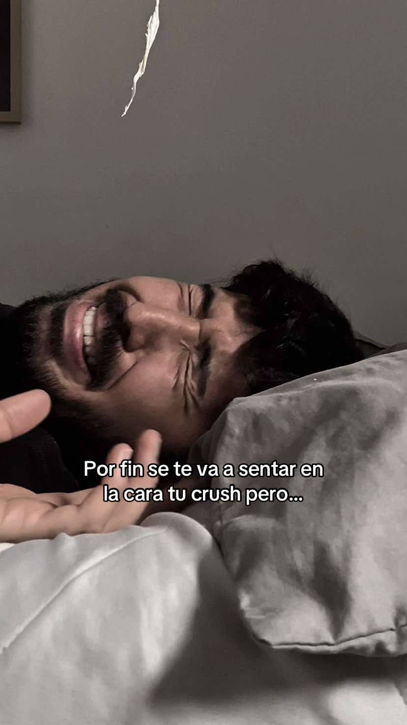Tenía un papelito pegado ahí 😔 jajajaja 👀 que jamás les pasé algo así 😂😂 #israaafails #humor #israelvera 