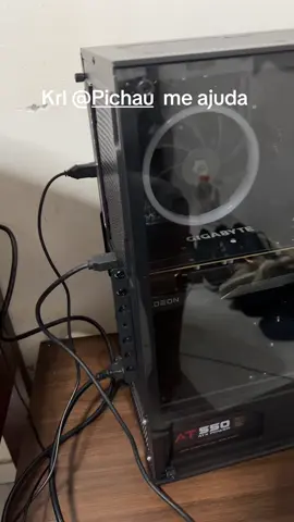 Alguém pode me ajudar , comprei esse pc ontem , veio montado e travando em algumas tarefas , desliguei ele e fui trabalhar de manhã , cheguei em casa e ele simplesmente não liga #pichau #pc #defeito 