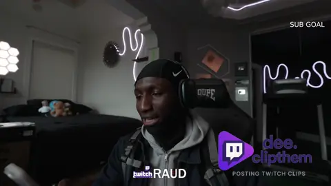 RAUD SNUCK IN FANUM ROOM JUST TO STREAM🤯🤯🤯 SOMEONES GETTING FIRED! @FANUM🇩🇴 • • •  #clipped #twitch #viral #streameruniversity #kaicenat #clips 