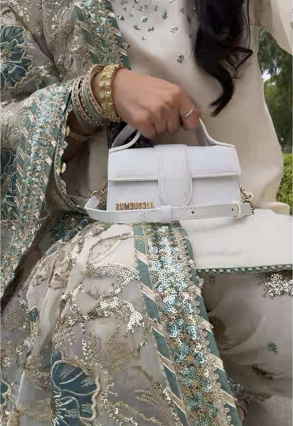 eid fit 🤍✨🦢 (eid mubarak everyone!)  #fyp #foryou #eid #eidmubarak #eidoutfit #eidootd #jazminpk #pakistani #pakistanioutfit 