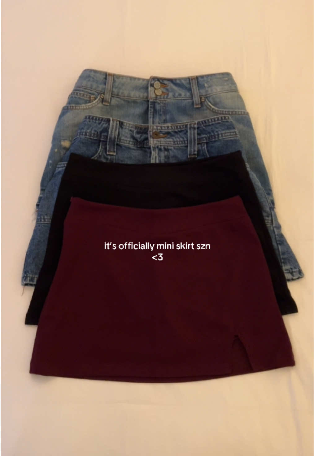 sooo ready for summer and all of the outfits 🤩 definitely need more mini skirts. the red and black mini skirts are linked on the video, they have built in shorts! 🤎 #miniskirt #miniskirts #skirt #Summer #summeroutfit #summeroutfitinspo 