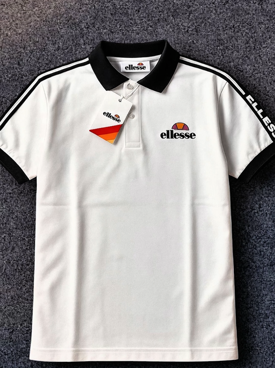 Cakep banget!! Bahan Cotton Lacos Kualitas Premium 👍🔥 #poloshirt #kaoskerah #kaosdistro #polokeren #kualitaspremium👍🥰 #fyp 