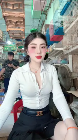 Líp nào cũng thấy ổng phía sau . #nhạcxuhướngtiktok #trending 