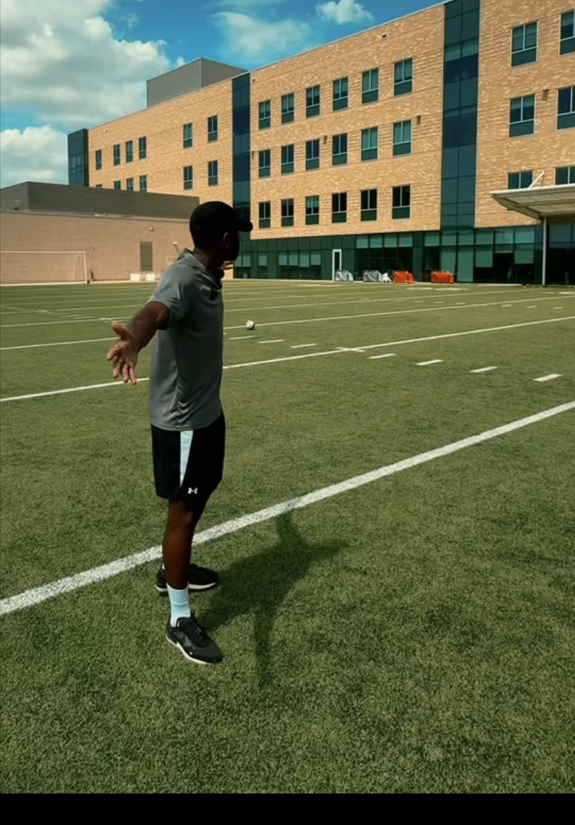 new ground. same standard. we’ve officially partnered with EXOs to bring cruz coaching sessions to one of the top performance facilities in texas. this isn’t just training — it’s a culture shift. #cruzcoaching #exosperformance #soccertraining #txsoccer #uspsl #soccerdrills #trainwithus #footballlifestyle #athletetraining #facilitytour #soccercoach #eliteathlete #grindmode #nextleveltraining @Lee Benting 