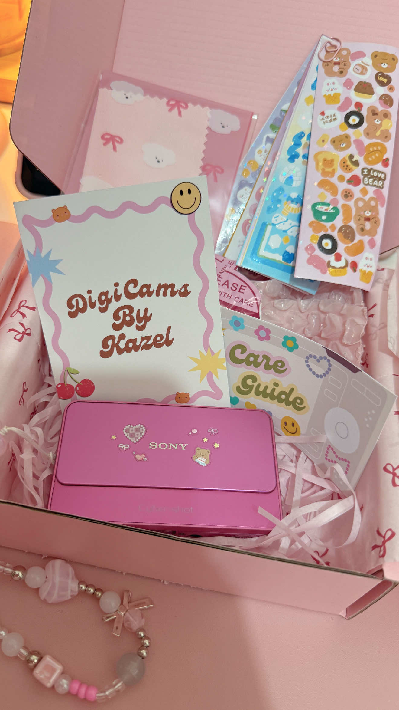 Unboxing my pink digicam! 🎀 s00000 pretty! 💕💕💕 #Sony #digicam #sonydigicampink #Sonydigicam #pinkaesthetic #pink 