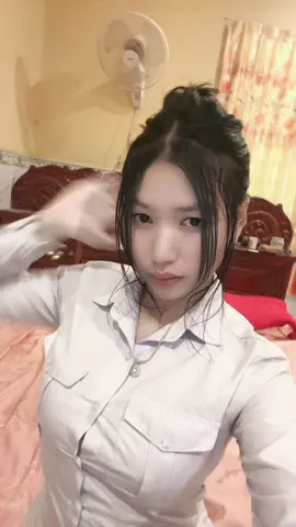 😡