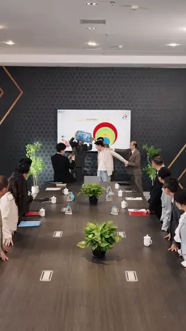 第1集：↑↑↑點擊視頻左下角按鈕看精彩全集#因為一個片段看了整部劇 #好劇推薦 