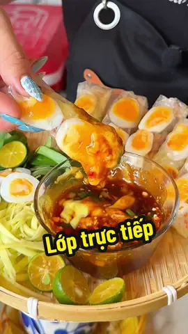 Nhiều bạn mới hỏi nhà EMI có nhiều món vậy học trực tiếp trong 1 ngày liệu có kịp không? Cùng xem hết clip với EMI để tìm ra câu trả lời nha#hethongemi #daynghebanhtrang 