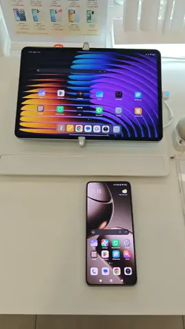 #hyperos #xiaomi #interconettivity #xiaomi #xiaomipad7pro #14tpro #xiaomi Xiaomi store Dewata Udayana Bali Denpasar 🤩🤩🤩