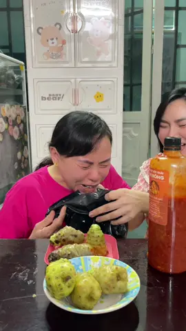 Troll mẹ ăn nhàu sốt Thái 🤣🤣🤣