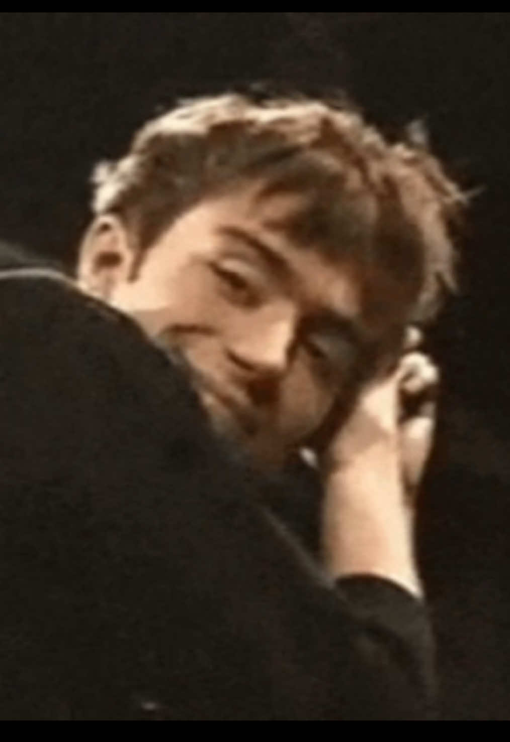 🧎🏼‍♀️#damonalbarn #blur #gorillaz #britpop #zyxbca #edit #damonalbarnedit #damonalbarnsupremacy #lanadelrey #ultraviolence 