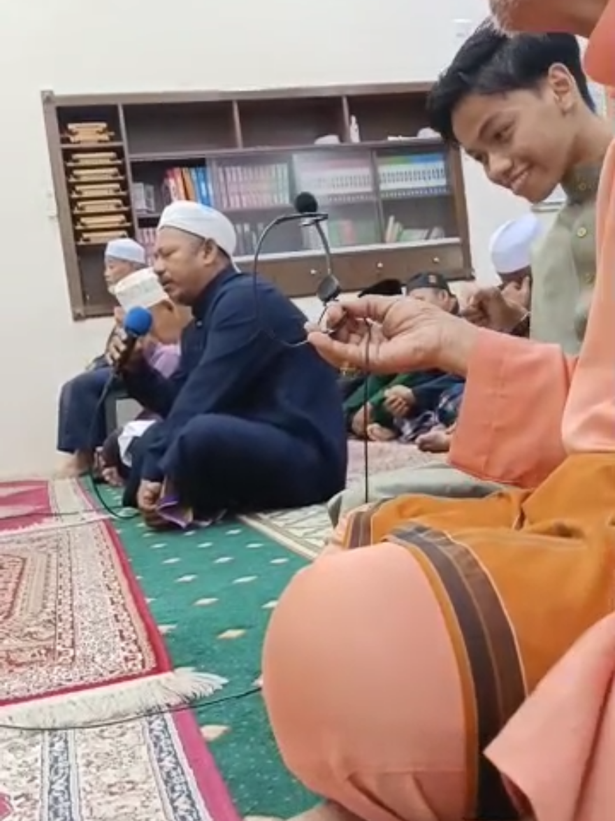 Salam Aidiladha daripada @AQIM_OFFFICAL !