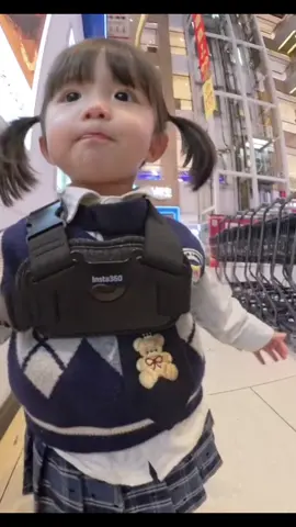 Bé di siêu thị ~~ #fypシ #fyp #cute #dethuong #dangyeu #baby 