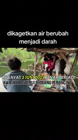 semua pemancing berlarian