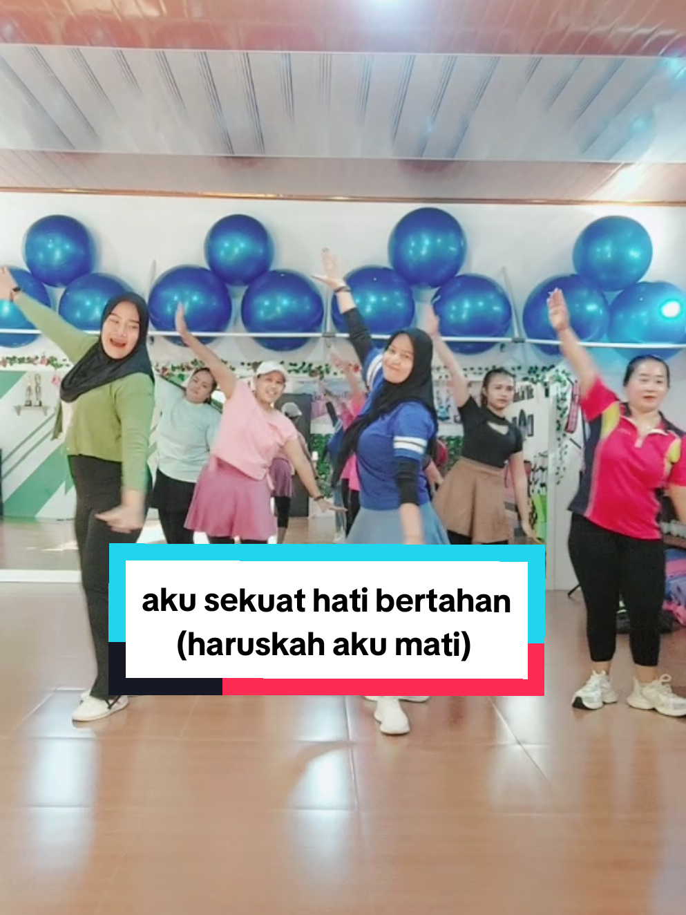 Akuu sekuat hati bertahan 💃 #soundviral #dance #koreo #senam #fyp 