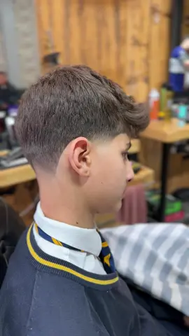 #haircut #afrohair #barber #work #bladesbarbers #newpost #newpost #fashion #tik_tok 